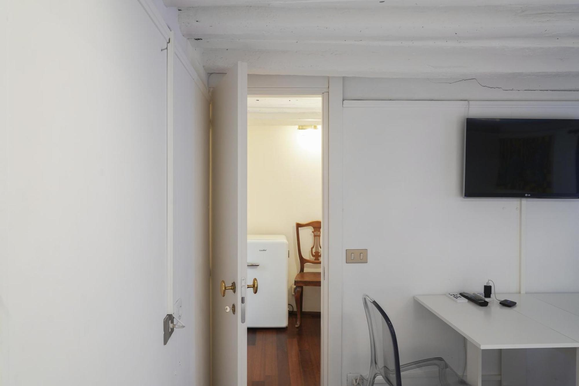 Super Central 1 Bedroom Apartment Venesia Bagian luar foto