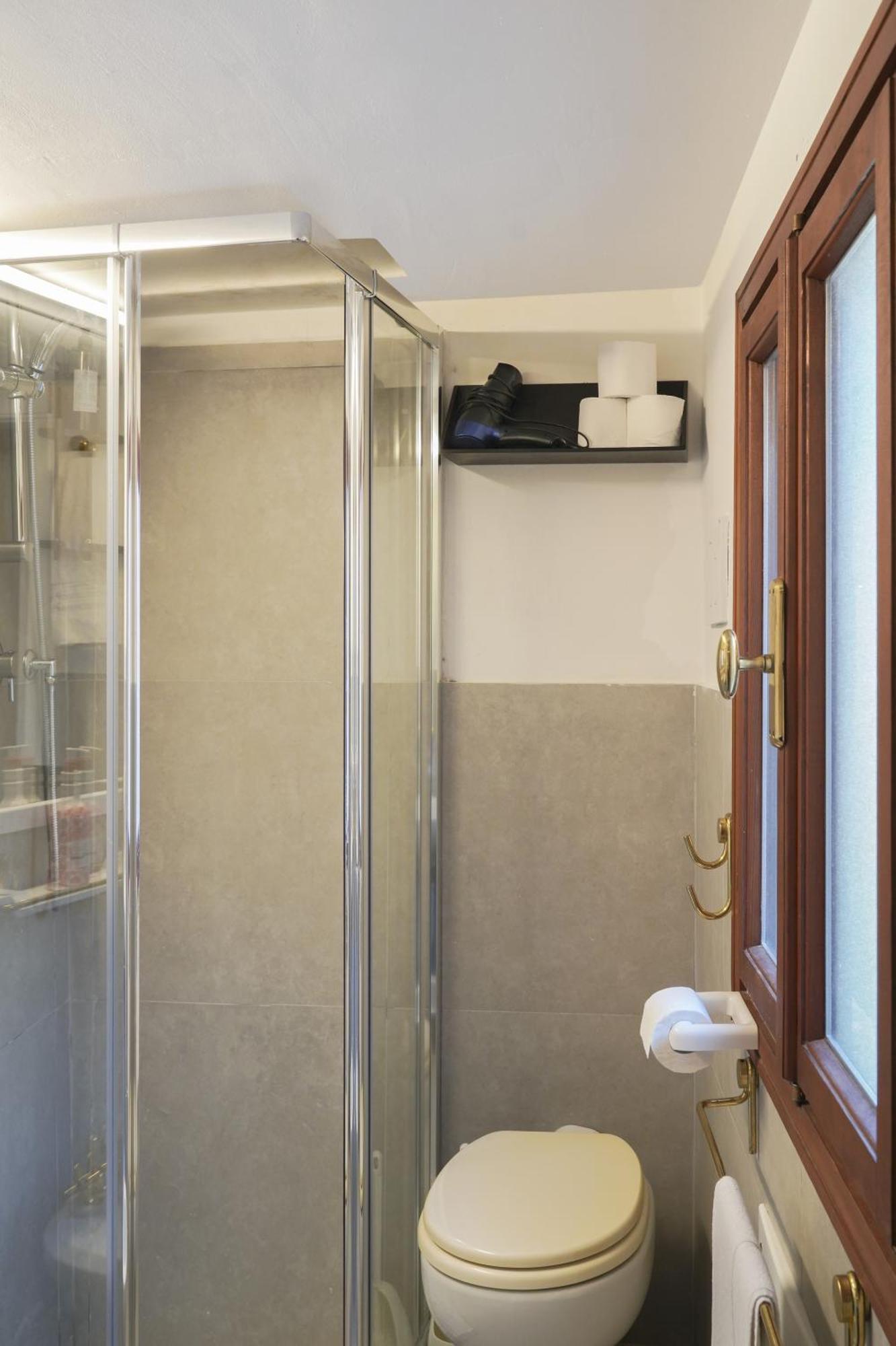 Super Central 1 Bedroom Apartment Venesia Bagian luar foto